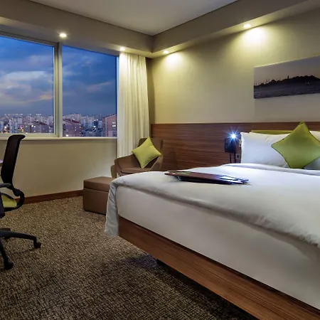 Hampton By Hilton Kayasehir Hotel 4*