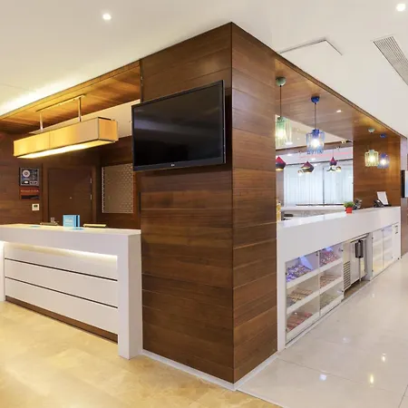 Hampton By Hilton Kayasehir Hotel