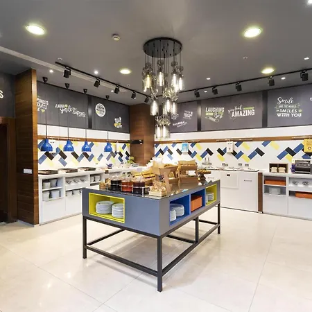 Hampton By Hilton Kayasehir Hotel Estambul