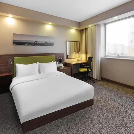 Hotel Hampton By Hilton Kayasehir 4*