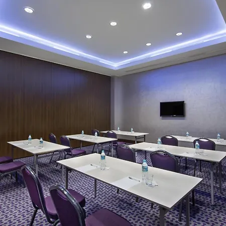 Hampton By Hilton Kayasehir Hotel
