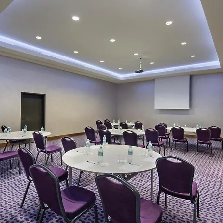 Hotel Hampton By Hilton Kayasehir Estambul