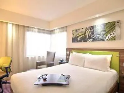 Hotel Hampton By Hilton Kayasehir 4*