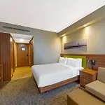 Отель Hampton By Hilton Kayasehir 3*
