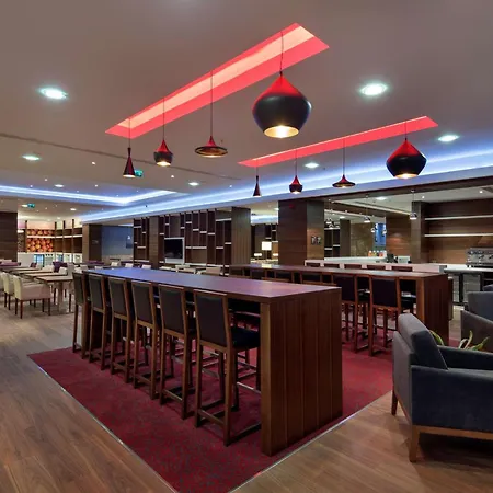 Hampton By Hilton Kayasehir 3* Стамбул