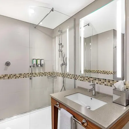 Hampton By Hilton Kayasehir 3*