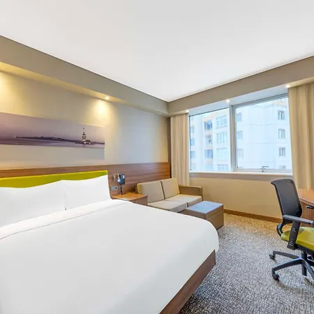 Hampton By Hilton Kayasehir