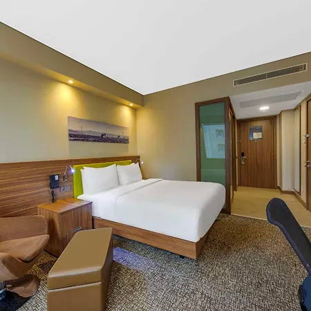 Hampton By Hilton Kayasehir 3*