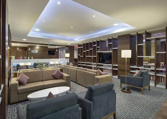 Hampton By Hilton Kayasehir Стамбул