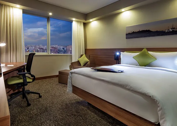 Hampton By Hilton Kayasehir Отель 3*