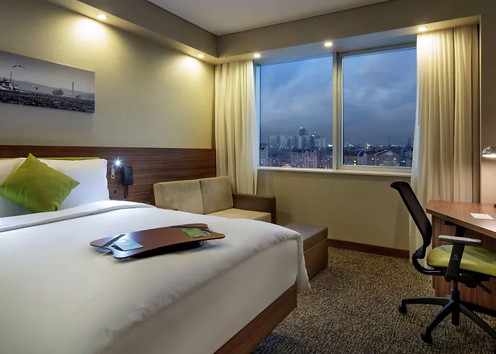 Hampton By Hilton Kayasehir 3*