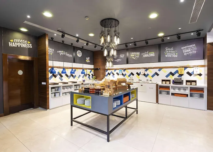 Hampton By Hilton Kayasehir 3* Стамбул