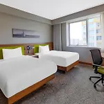 Hampton By Hilton Kayasehir Hotel