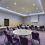 Hotel Hampton By Hilton Kayasehir Istanbul