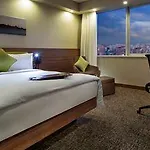 Hampton By Hilton Kayasehir