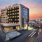 Hampton By Hilton Kayasehir 3*