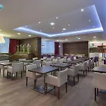 Hotel Hampton By Hilton Kayasehir Istanbul